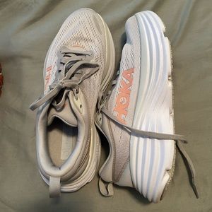 Hoka Bondi 8